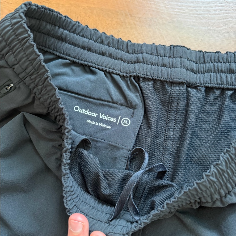 Outdoor Voices Zephyr 26” inseam Black Athletic Track Pants - Picture 4 of 6